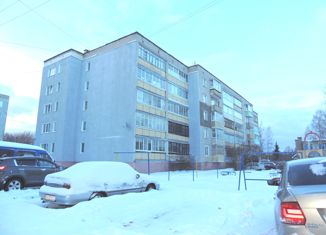 2-комнатная квартира на продажу, 47.4 м2, Торжок, Загородная улица, 36