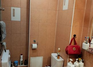 Продажа двухкомнатной квартиры, 54.2 м2, Мончегорск, Морошковая улица, 2