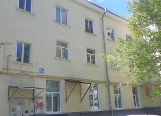 Продаю комнату, 70 м2, Екатеринбург, улица Уральских Рабочих, 53А, улица Уральских Рабочих