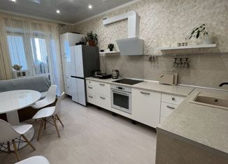 Продажа 2-ком. квартиры, 60 м2, Краснодар, Византийская улица, 11, ЖК Европа-Сити