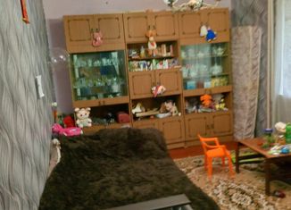 Продам 2-комнатную квартиру, 42.7 м2, поселок городского типа Ракитное, Пролетарская улица, 9