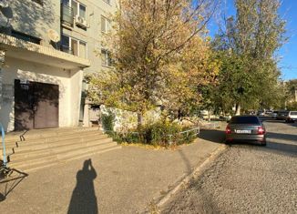 4-ком. квартира на продажу, 75.5 м2, Элиста, 8-й микрорайон, 30, 8-й микрорайон