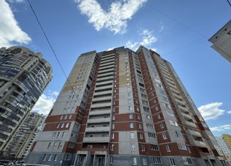 Продажа квартиры студии, 40 м2, Киров, улица Архитектора Валерия Зянкина, 11к1, Ленинский район