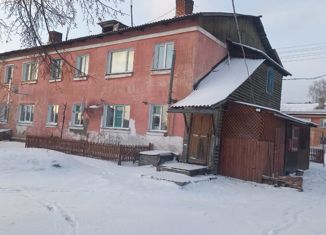 Продаю 3-комнатную квартиру, 48 м2, рабочий посёлок Мошково, Первомайская улица, 37