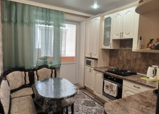Продам 2-ком. квартиру, 58 м2, Михайловск, улица Ленина, 208