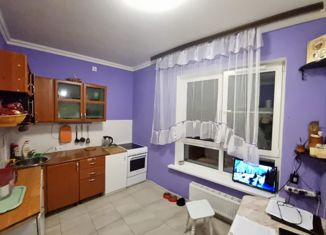 Продажа 3-комнатной квартиры, 73 м2, Москва, метро Кунцевская, Кастанаевская улица, 65