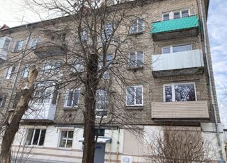 Продаю 1-ком. квартиру, 32 м2, Тверь, улица Фадеева, 16, Центральный район