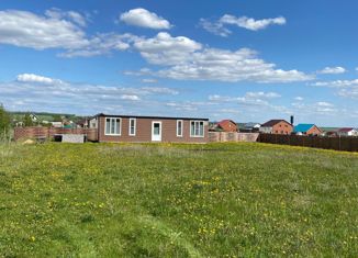 Участок на продажу, 15 сот., село Октябрьское, улица Скворцова