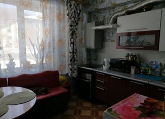 Однокомнатная квартира на продажу, 28 м2, Слюдянка, улица Парижской Коммуны, 75А