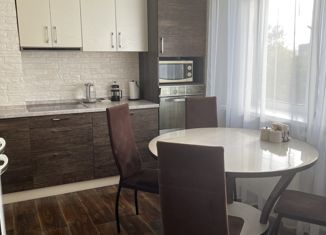 Продается двухкомнатная квартира, 67.3 м2, Лянтор, 1-й микрорайон, 36/1