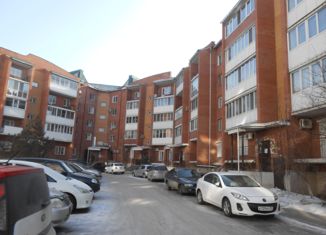 Продам 3-комнатную квартиру, 76.2 м2, Черногорск, проспект Космонавтов, 1В