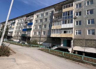 Продаю 2-комнатную квартиру, 47.7 м2, Саха (Якутия), Соколиная улица, 2