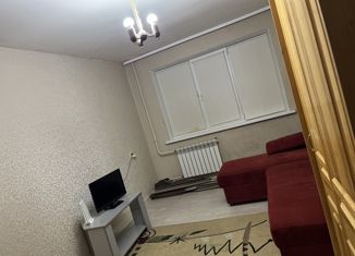 Продажа 2-ком. квартиры, 46 м2, Кировск, Комсомольская улица, 7