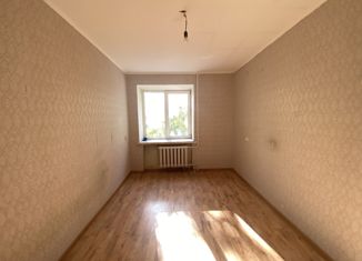 Продаю 2-ком. квартиру, 39.5 м2, Кумертау, Брикетная улица, 8