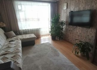 Продаю 4-комнатную квартиру, 71.5 м2, посёлок городского типа Первомайский, Строительная улица, 7