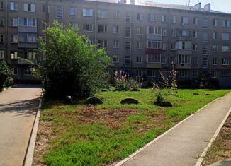 Продаю 3-ком. квартиру, 56.4 м2, Барнаул, проспект Космонавтов, 31