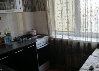 Продается 2-ком. квартира, 41.2 м2, Абакан, улица Комарова, 28