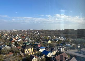 Трехкомнатная квартира на продажу, 71.8 м2, Ставрополь, улица Добролюбова, 26, микрорайон №7