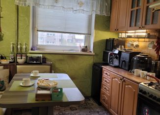 Продажа 3-ком. квартиры, 58.5 м2, Мурманск, улица Александрова, 16