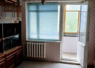 Однокомнатная квартира на продажу, 31 м2, Тольятти, улица Дзержинского, 35, Автозаводский район