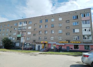 Продаю двухкомнатную квартиру, 47.8 м2, Невьянск, улица Ленина, 27