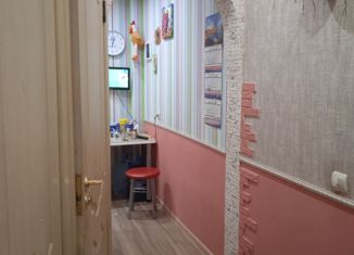 Продаю двухкомнатную квартиру, 40.9 м2, посёлок Центральный, улица Мира, 2