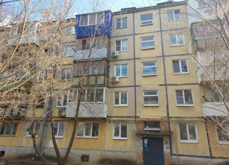 Продается 3-комнатная квартира, 58.1 м2, Самара, Средне-Садовая улица, 69, метро Победа