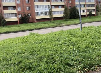 Продам 3-комнатную квартиру, 72.2 м2, Кемеровская область, улица Желябова, 38