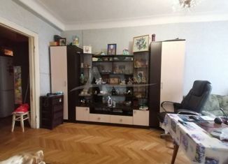 Продажа трехкомнатной квартиры, 72 м2, Кисловодск, Велинградская улица, 1