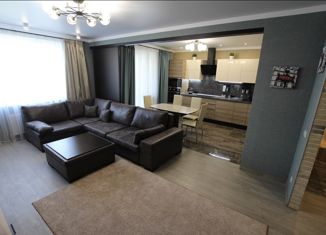 2-комнатная квартира в аренду, 70 м2, Нижний Новгород, площадь Свободы, 7, площадь Свободы