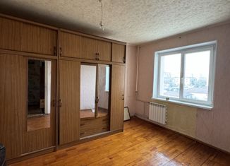 Продам трехкомнатную квартиру, 62 м2, Белгород, улица Победы, 83