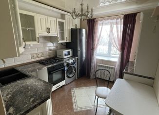 Продаю 4-ком. квартиру, 76.2 м2, Брянск, улица Брянского Фронта, 18/1, Советский район