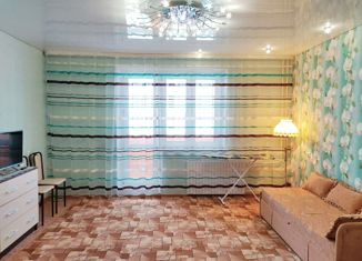 2-комнатная квартира в аренду, 60.2 м2, Челябинск, Звенигородская улица, 58