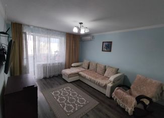 Продам двухкомнатную квартиру, 48 м2, Элиста, 6-й микрорайон, 11, 6-й микрорайон