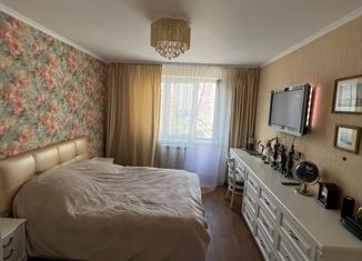 Продам 3-комнатную квартиру, 80 м2, Москва, улица Вертолётчиков, 7к1, метро Некрасовка