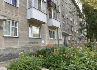 Продаю трехкомнатную квартиру, 58 м2, Новосибирск, Чемская улица, 4, Чемская улица