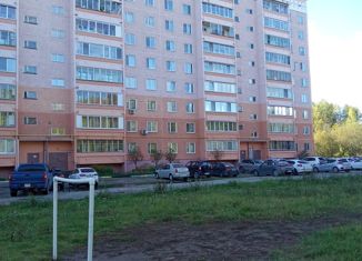 Продажа 3-комнатной квартиры, 69.8 м2, Пермский край, улица Луговского, 3