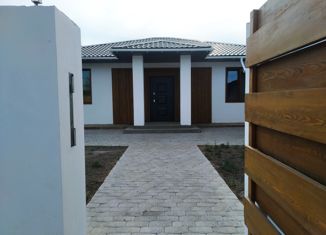 Продам дом, 120 м2, село Сотниково, Октябрьская улица