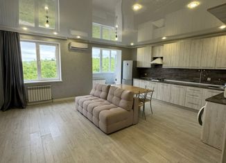 Продаю трехкомнатную квартиру, 75.1 м2, Лермонтов, улица Волкова, 33к4