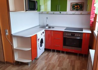 Продам четырехкомнатную квартиру, 60.3 м2, Татарск, улица Носкова, 6