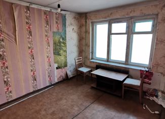 Продаю 4-ком. квартиру, 58.4 м2, Волжск, улица Шестакова, 14