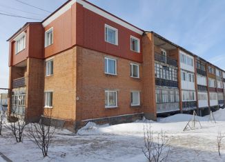 Продается 4-комнатная квартира, 95 м2, Змеиногорск, улица Ленина, 77