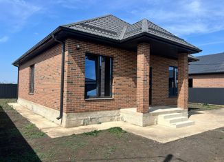 Продам дом, 85 м2, станица Новотитаровская, улица Сергея Есенина