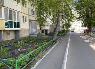 Продам 3-ком. квартиру, 56 м2, Курган, проспект Конституции, 64А, жилой район Энергетики