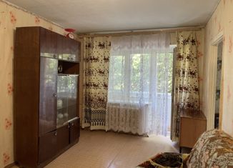 Продаю 2-комнатную квартиру, 45 м2, Щёкино, улица Ленина, 57