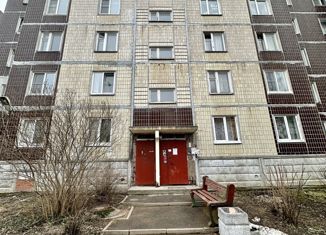 Продаю однокомнатную квартиру, 41.1 м2, Красное Село, улица Юных Пионеров, 18к4