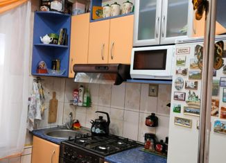 Продам 2-ком. квартиру, 47.8 м2, Нелидово, улица Нахимова, 9/12