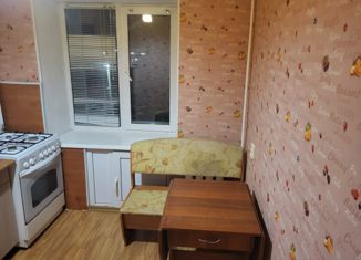 Продажа 1-комнатной квартиры, 29.6 м2, Бавлы, улица Хади Такташа, 29