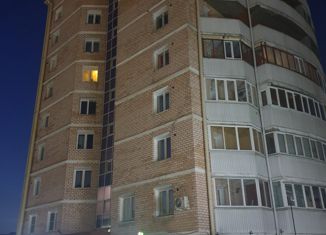 Продам 2-комнатную квартиру, 70 м2, Улан-Удэ, улица Сахьяновой, 21блок1