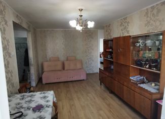 Продается 2-комнатная квартира, 45.7 м2, село Порецкое, улица Ульянова, 1